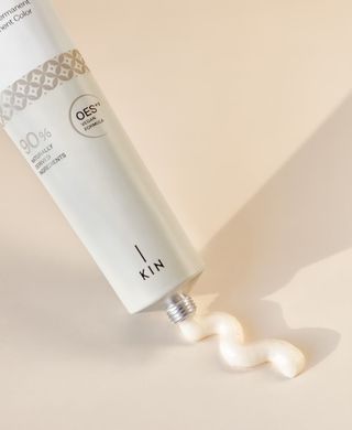 7/50 Краска для волос безамиачная Kinessences Color OES+V - Коричневый Средний блондин, 100 мл